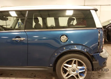 2008 Mini Cooper S Clubman z USA, uszkodzony, nr VIN WMWMM33508TP70401